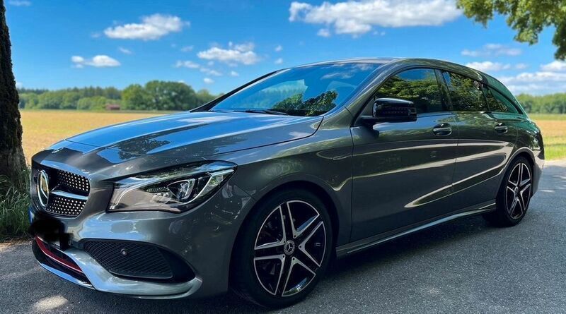 Grau Gebraucht 2018 Mercedes CLA250 Shooting Brake Kombi | 24.990 € (Guter Preis) - Bild 1/4