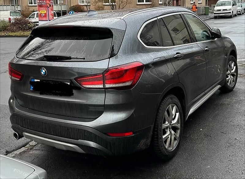 Gebraucht BMW X1 136 PS (100 kW) 2021 Grau SUV