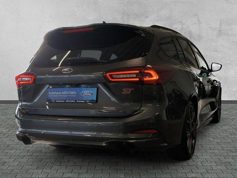 Gebraucht Ford Focus ST 280 PS (205 kW) 2024 Grau Limousine