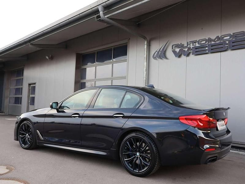 Gebraucht BMW M550 Performance 462 PS (339 kW) 2017 Carbonschwarz Limousine
