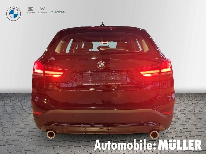 Używany BMW X1 178 KM (130 kW) 2021 Czarny SUV