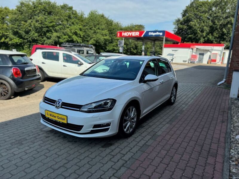 Gebraucht VW Golf VII Highline 150 PS (110 kW) 2016 Weiß Limousine