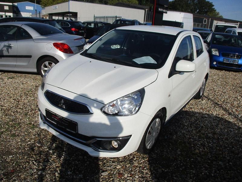 Weiß Gebraucht 2019 Mitsubishi Space Star Basis Kleinwagen | 5.499 € (Guter Preis) - Bild 1/4