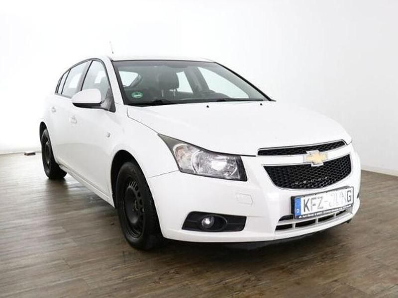 Gebraucht Chevrolet Cruze 163 PS (119 kW) 2012 Andere Kombi