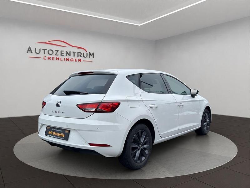 Gebraucht Seat Leon Style 131 PS (96 kW) 2019 Weiß Limousine