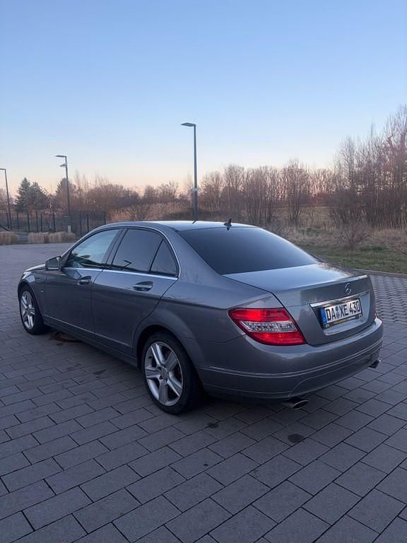 Gebraucht Mercedes C350 Avantgarde 231 PS (169 kW) 2010 Grau Limousine
