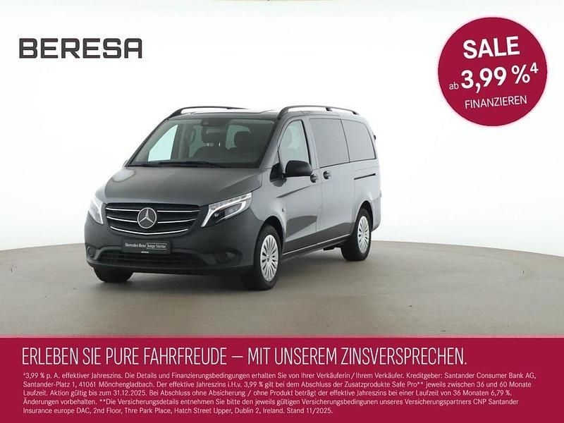 Grau Gebraucht 2022 Mercedes Vito Kombi | 42.980 € (Etwas zu teuer) - Bild 1/4