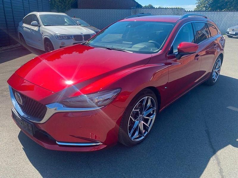 Rot Gebraucht 2018 Mazda 6 Sports-Line Kombi | 19.950 € (Guter Preis) - Bild 1/4
