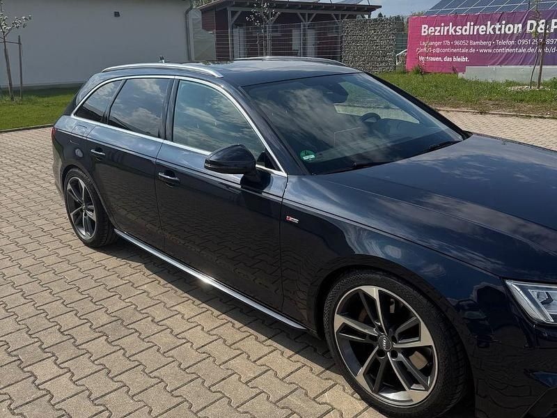 Usata Audi A4 Design 190 CV (139 kW) 2016 Blu Station wagon