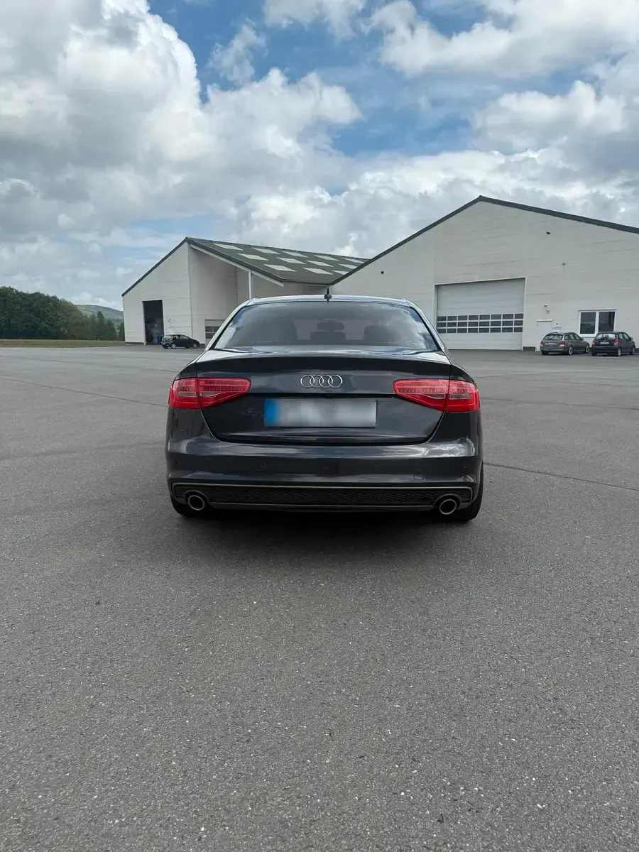 Gebraucht Audi A4 S-Line 245 PS (180 kW) 2014 Grau Limousine