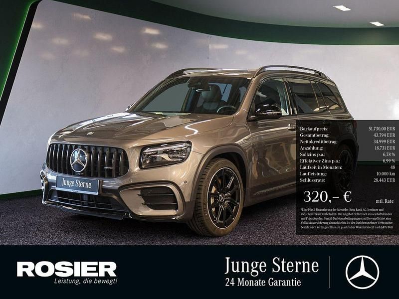 Grau / mountaingrau (metallic) Gebraucht 2024 Mercedes GLB35 AMG SUV | 51.730 € (Fairer Preis) - Bild 1/4