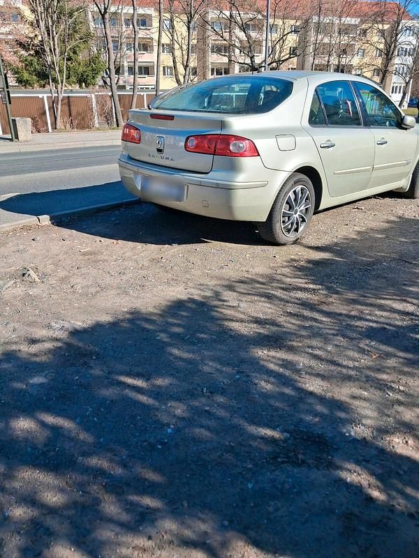 Gebraucht Renault Laguna II 135 PS (99 kW) 2005 Beige Limousine