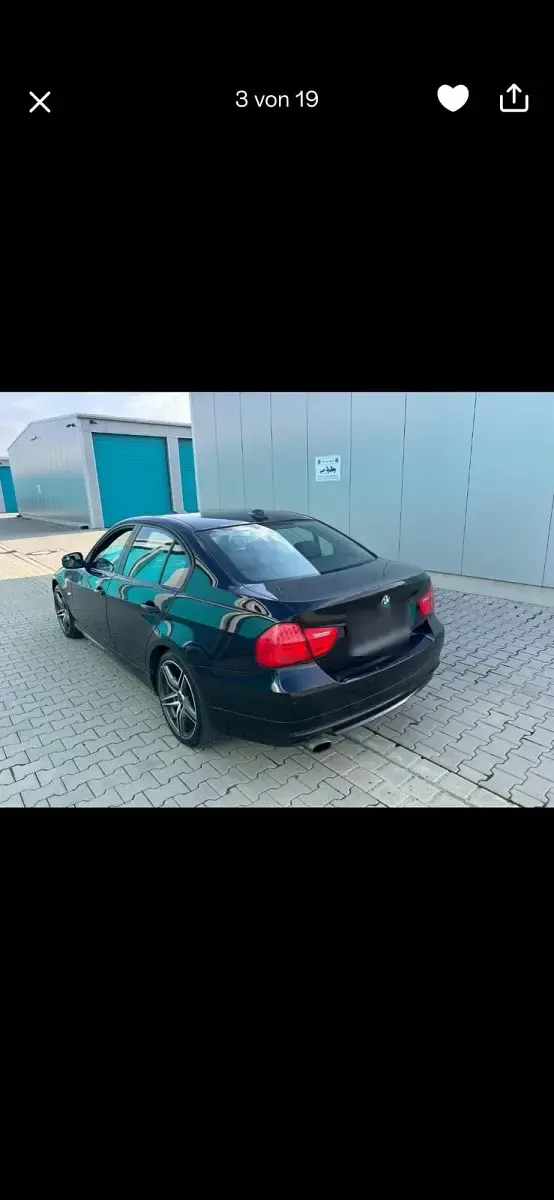 Gebraucht BMW 320 185 PS (136 kW) 2010 Schwarz Limousine