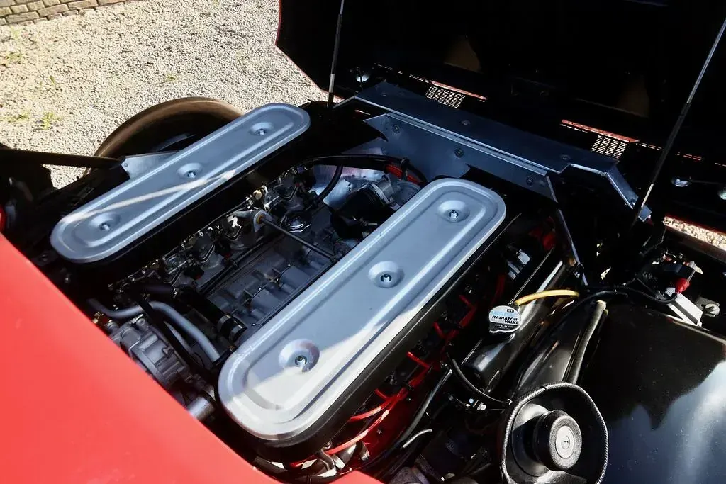 Second-hand Ferrari 365 1974 Roșu