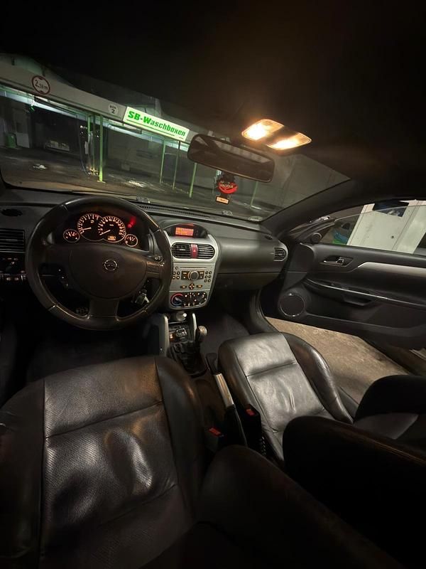 Gebraucht Opel Tigra 90 PS (66 kW) 2005 Blau Cabrio