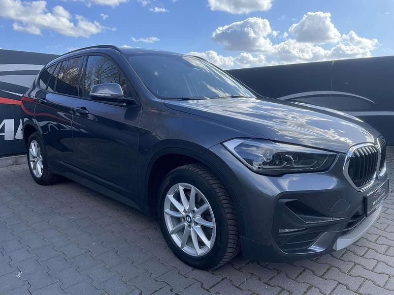 Second-hand BMW X1 Advantage 231 CP (169 kW) 2021 Gri SUV