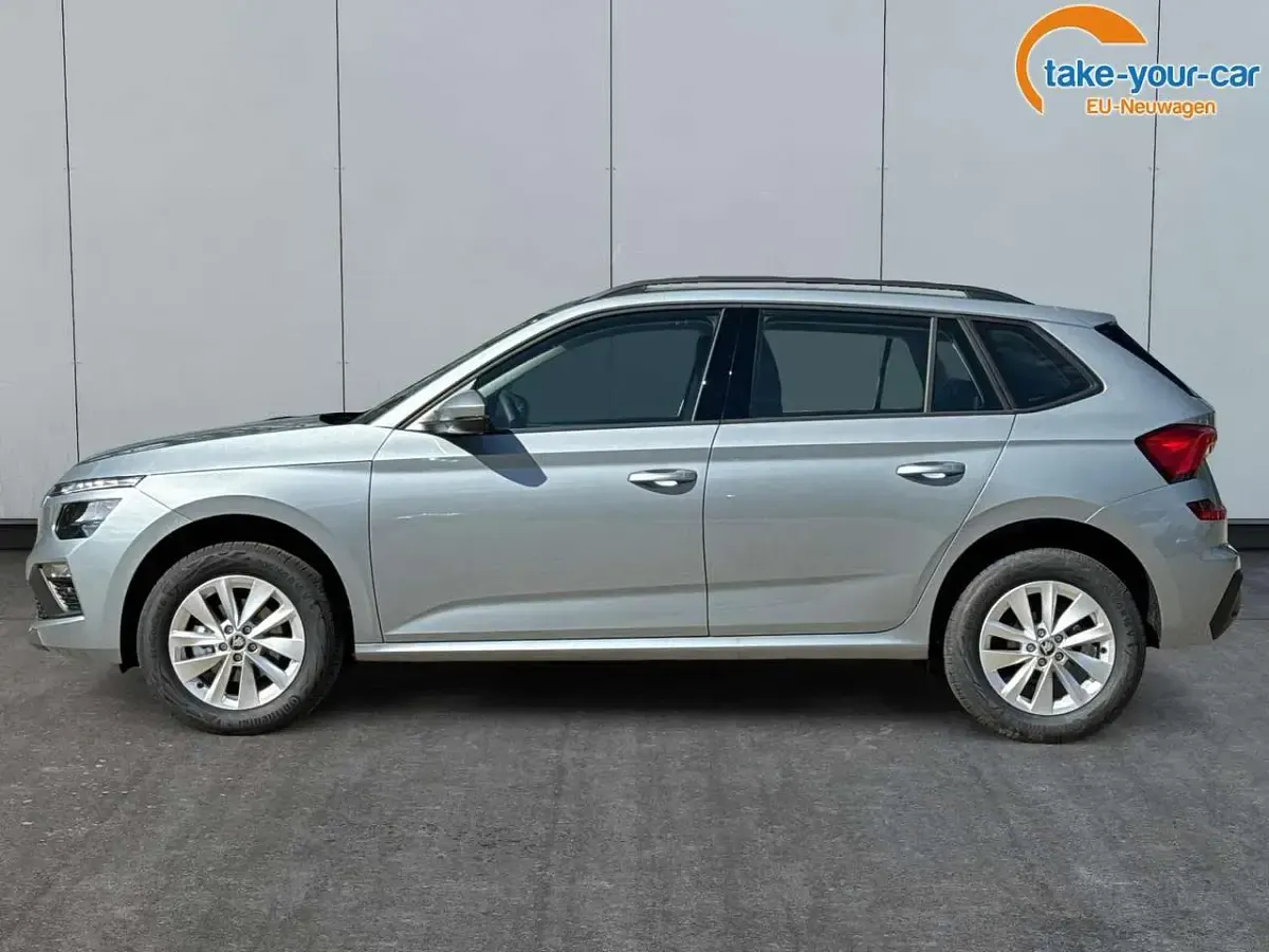 Neu Skoda Kamiq Selection 116 PS (85 kW) 2026 Graphitegrau metallic SUV