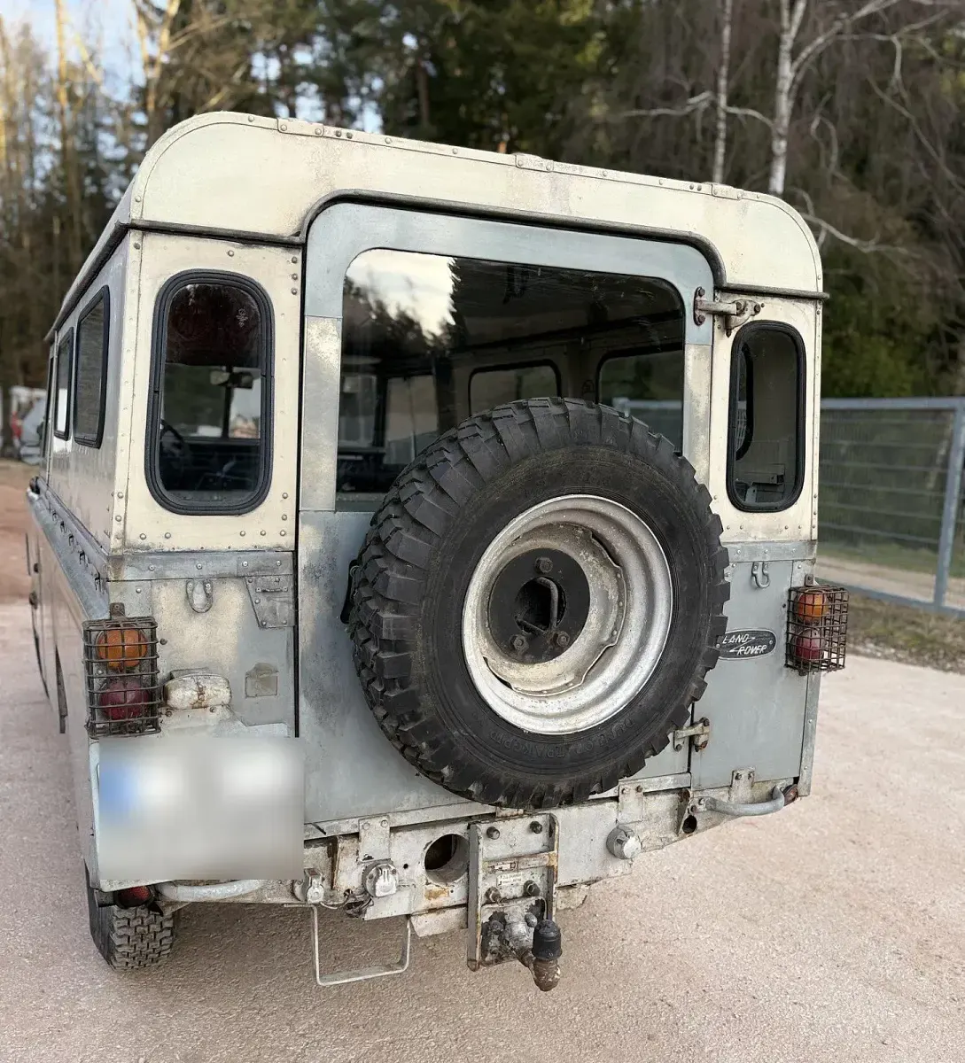 Usado Land Rover 2 86 CV (63 kW) 1970 Gris SUV