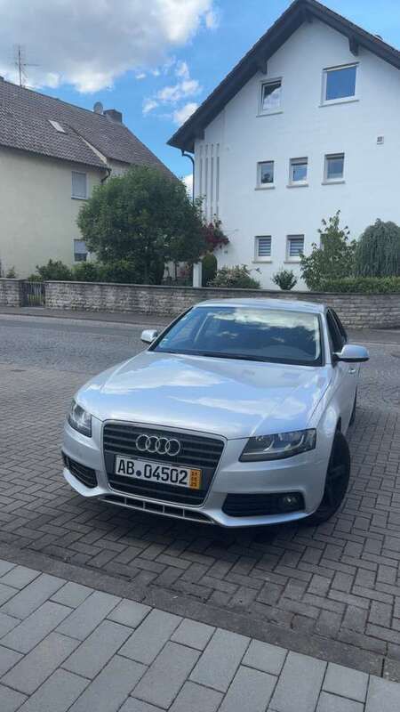 Gebraucht 2011 Audi A4 Ambition Limousine | 7.999 € (Fairer Preis) - Bild 1/4