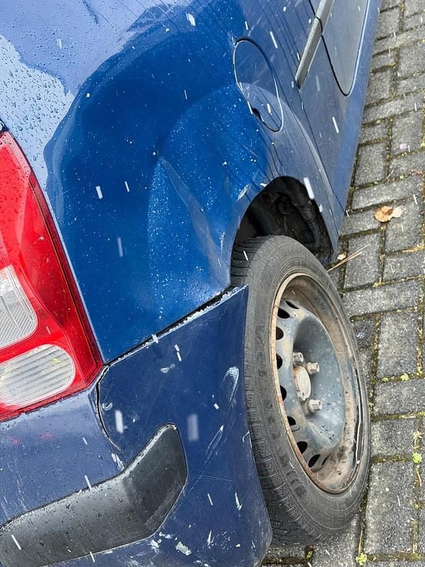 Gebraucht Renault Twingo 59 PS (43 kW) 2008 Blau Kleinwagen