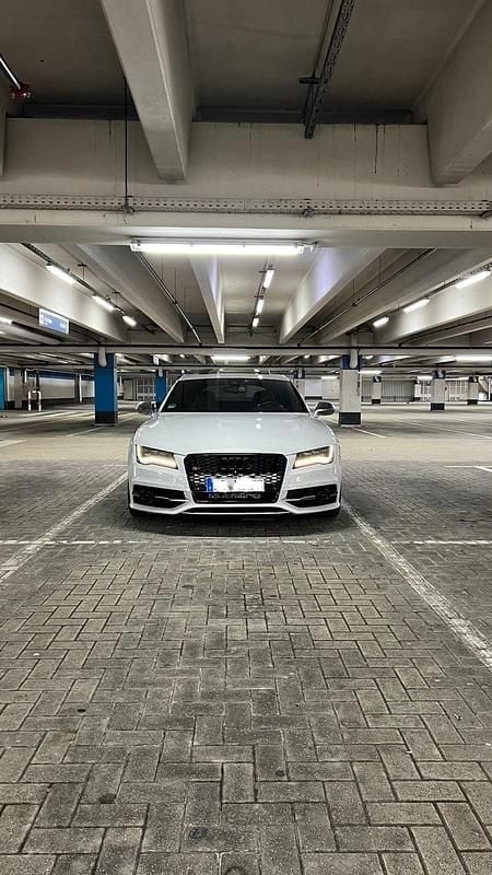 Weiß Gebraucht 2012 Audi RS7 Kleinwagen | 34.500 € - Bild 1/4