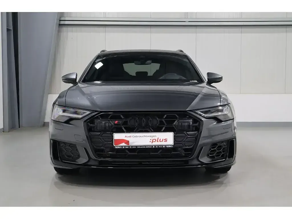 Gebraucht Audi S6 Ambiente 253 PS (186 kW) 2025 Grau Kombi
