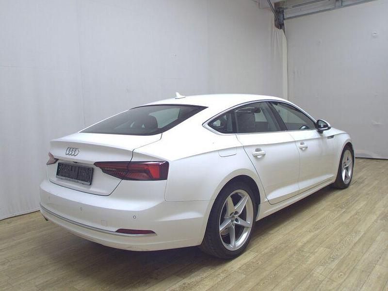 Gebraucht Audi A5 Ambiente 2019 Weiss Coupé
