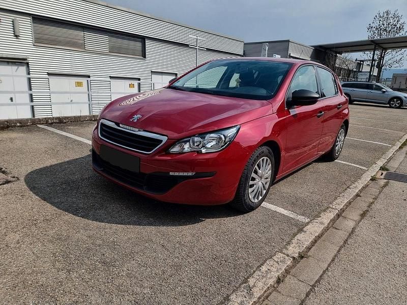 Gebraucht Peugeot 308 82 PS (60 kW) 2014 Rot Limousine