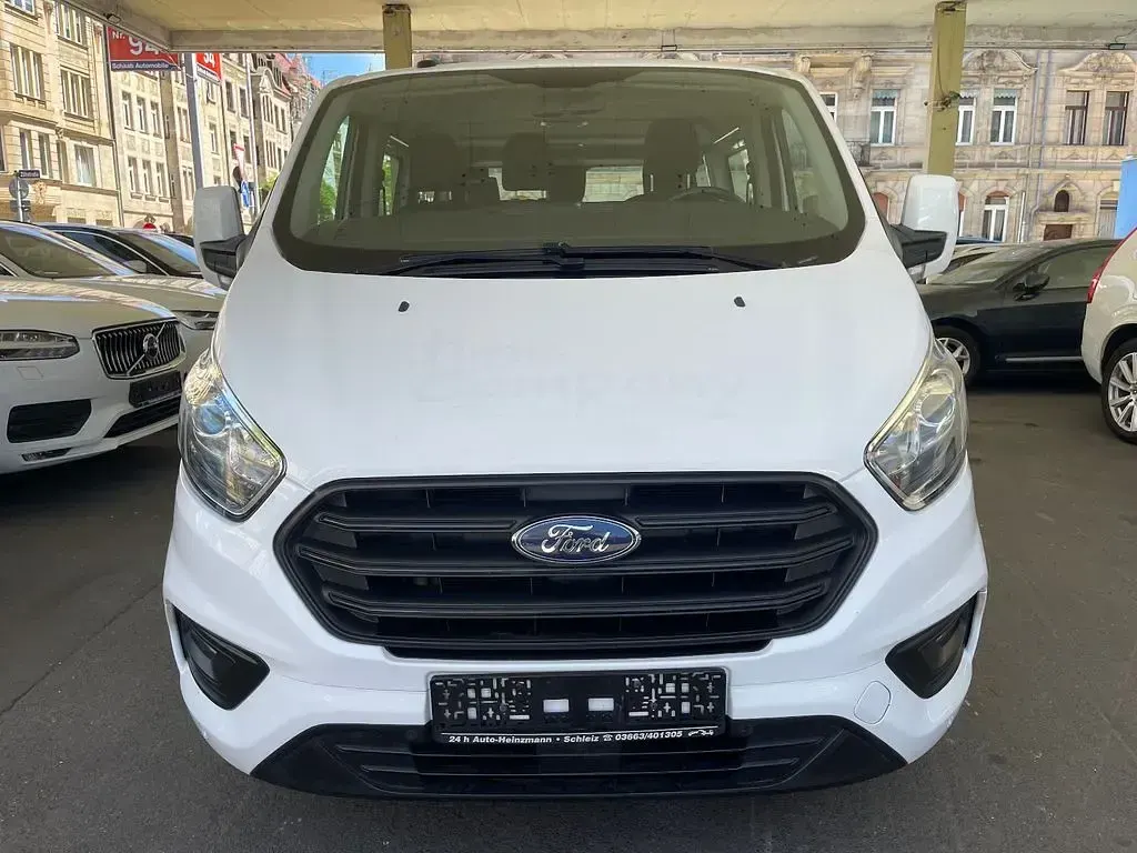 Gebraucht Ford Transit Custom 105 PS (77 kW) 2018 Weiß Van / Kleinbus