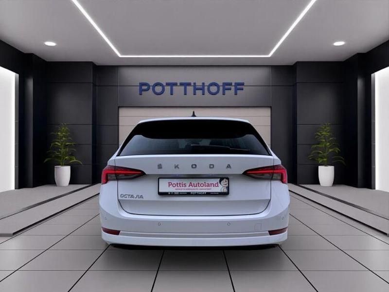 Second-hand Skoda Octavia Style 116 CP (85 kW) 2023 Alb Break