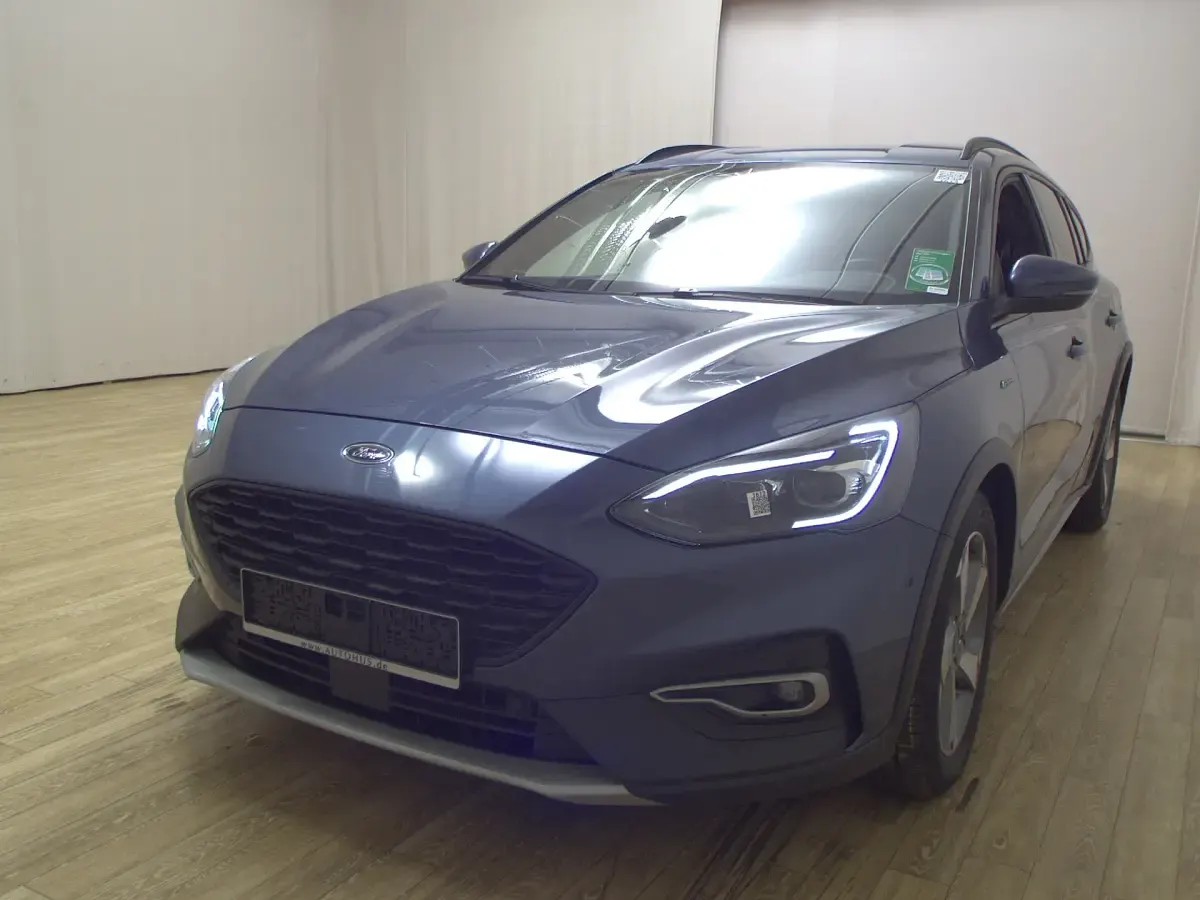 Gebraucht Ford Focus Active 150 PS (110 kW) 2021 Blau Kombi