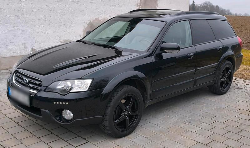 Schwarz Gebraucht 2006 Subaru Outback Kombi | 8.750 € (Etwas zu teuer) - Bild 1/4