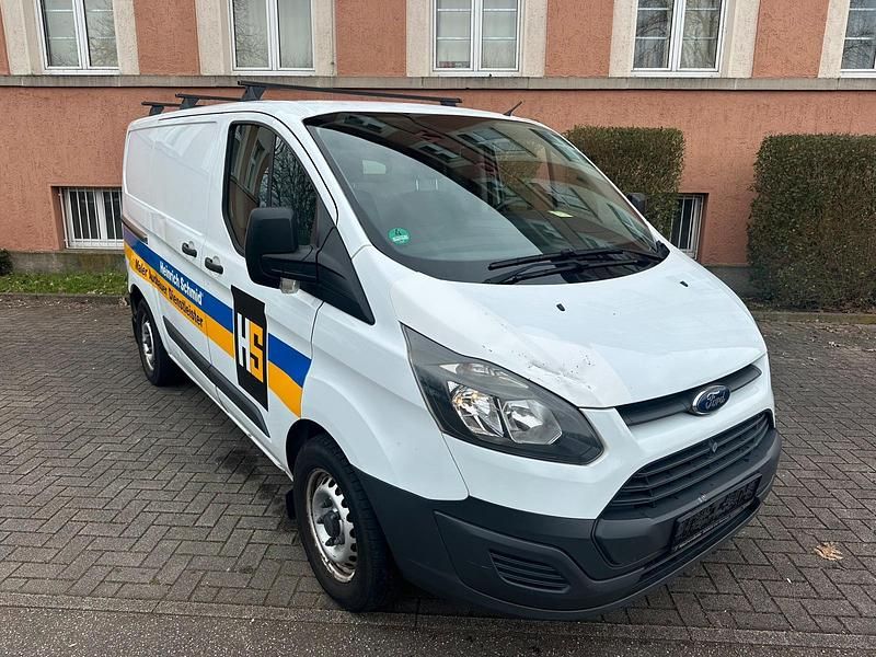 Second-hand Ford Transit Custom 101 CP (74 kW) 2015 Alb Monovolum