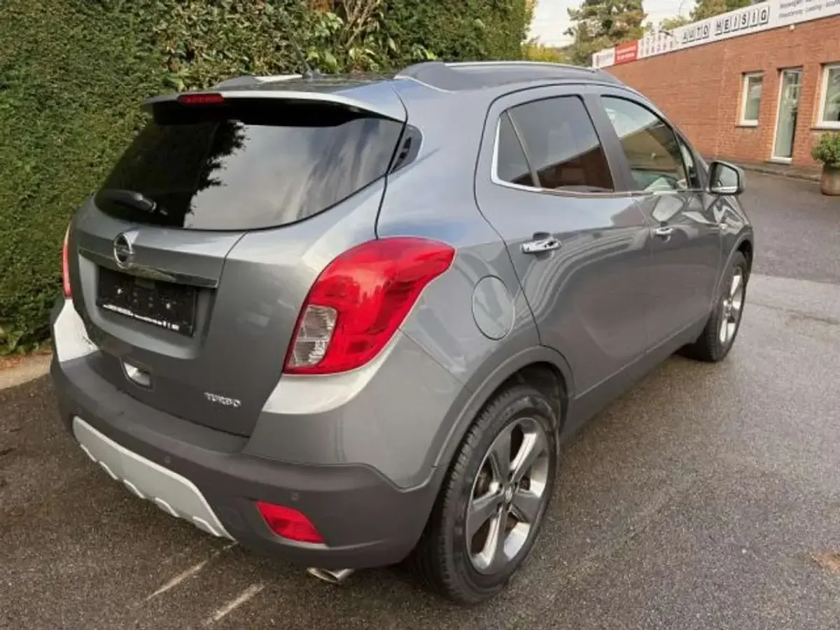 Gebraucht Opel Mokka Innovation 140 PS (102 kW) 2014 Hell grau metallic SUV