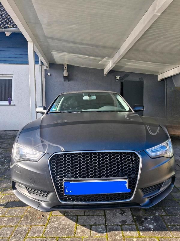 Schwarz Gebraucht 2012 Audi A5 Coupé | 14.000 € (Etwas zu teuer) - Bild 1/4