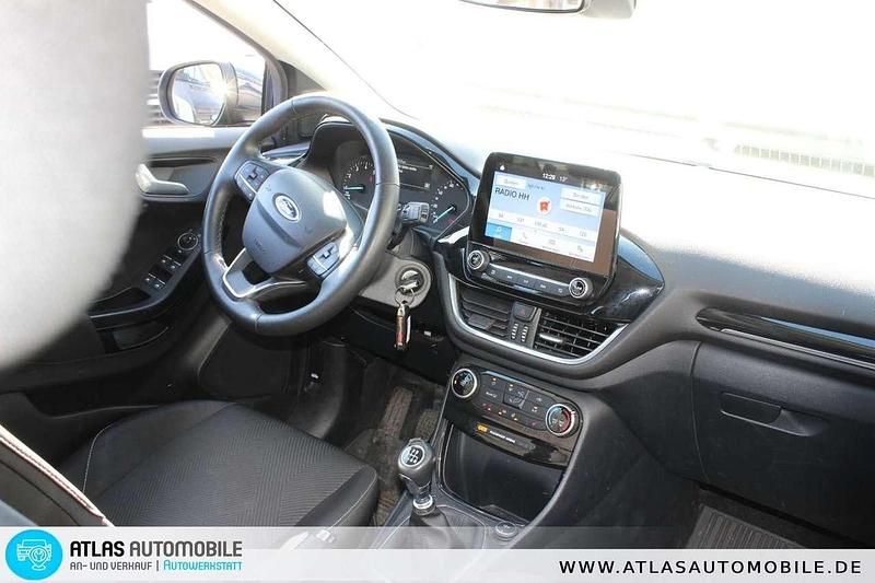 Gebraucht Ford Puma Cool & Connect 95 PS (69 kW) 2022 Blazerblau SUV