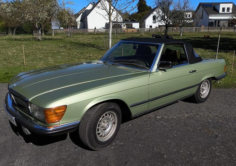 Usata Mercedes SL280 177 CV (130 kW) 1977 Verde Cabrio