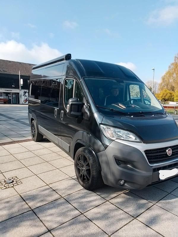 Gebraucht Fiat Ducato S 150 PS (110 kW) 2017 Schwarz Van