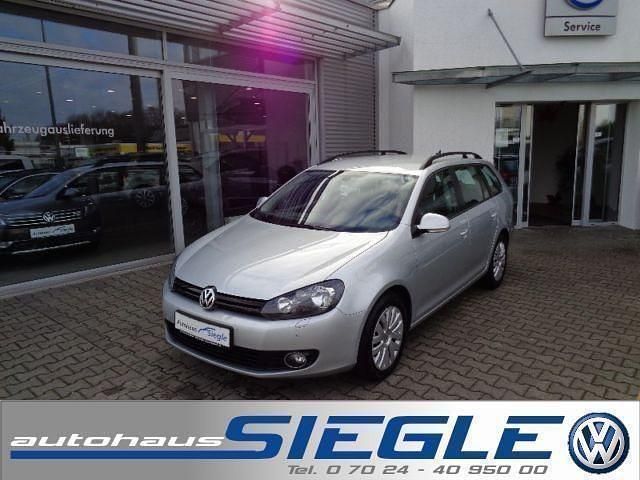 Gebraucht VW Golf VII S 105 PS (77 kW) 2013 Silber metallic Kombi