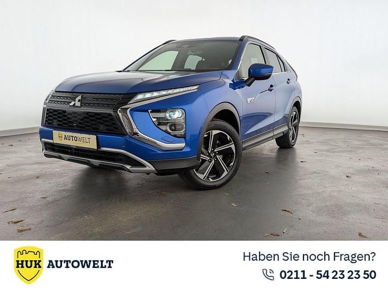 Blau Gebraucht 2022 Mitsubishi Eclipse Cross Plus SUV | 22.460 € (Guter Preis) - Bild 1/3