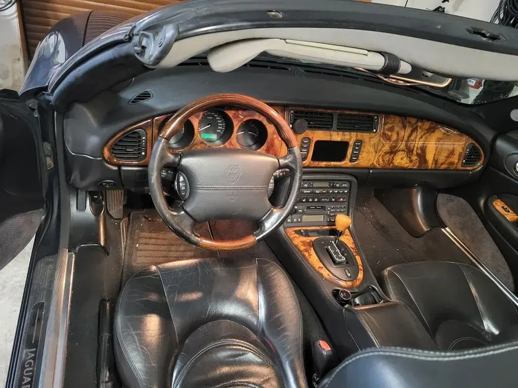 Gebraucht Jaguar XK8 298 PS (219 kW) 2003 Silber Cabrio