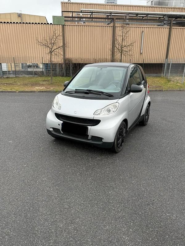 Gebraucht Smart ForTwo Coupé 61 PS (44 kW) 2009 Silber Coupé