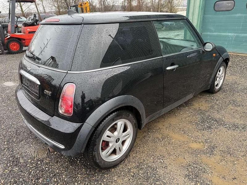 Gebraucht Mini ONE 90 PS (66 kW) 2004 Schwarz ii Kleinwagen