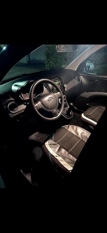 Gebraucht Hyundai i10 69 PS (50 kW) 2007 Schwarz Kleinwagen