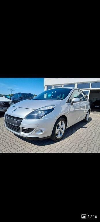 Silber Gebraucht 2009 Renault Scénic III Expression Van / Kleinbus | 6.000 € (Teuer) - Bild 1/4