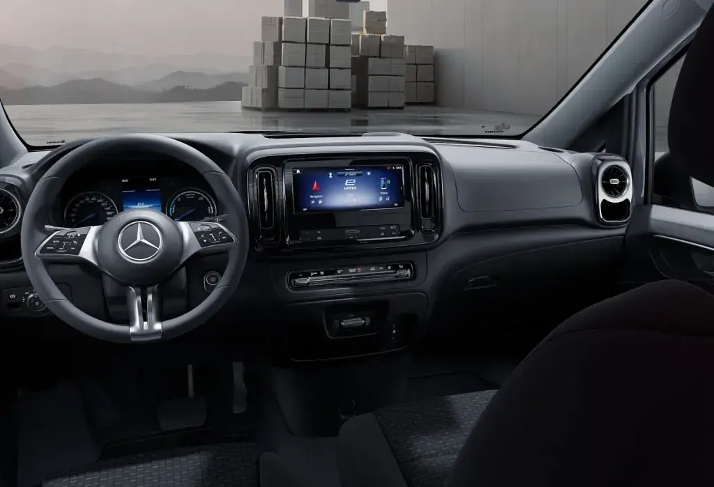 Neu Mercedes e-Vito 85 kW (116 PS) 2025 Weiss / arktikweiss Van