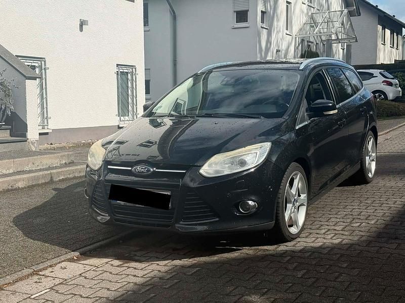 Gebraucht Ford Focus 163 PS (119 kW) 2012 Schwarz Kombi