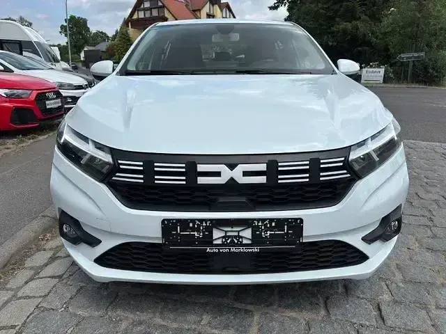Gebraucht Dacia Sandero Expression 91 PS (66 kW) 2024 Weiß Limousine