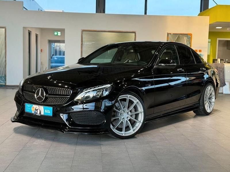 Schwarz Gebraucht 2017 Mercedes C43 AMG AMG Limousine | 34.995 € (Teuer) - Bild 1/4