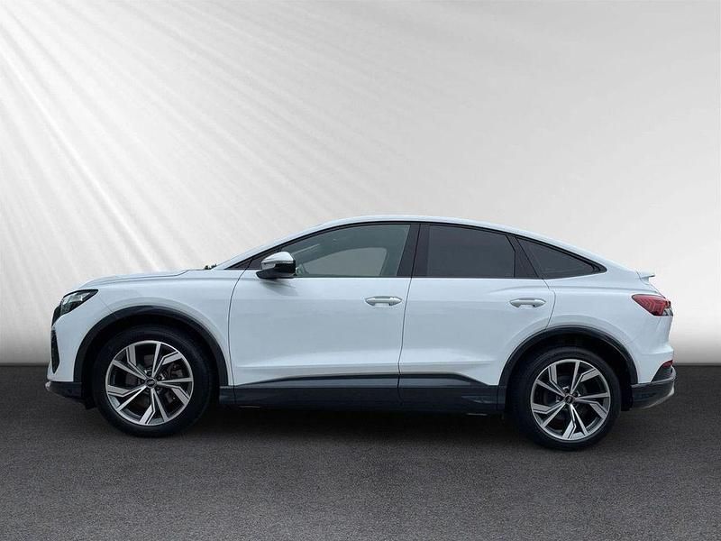 Gebraucht Audi Q4 Sportback e-tron Advanced 219 kW (299 PS) 2022 Gletscherweiß metallic SUV